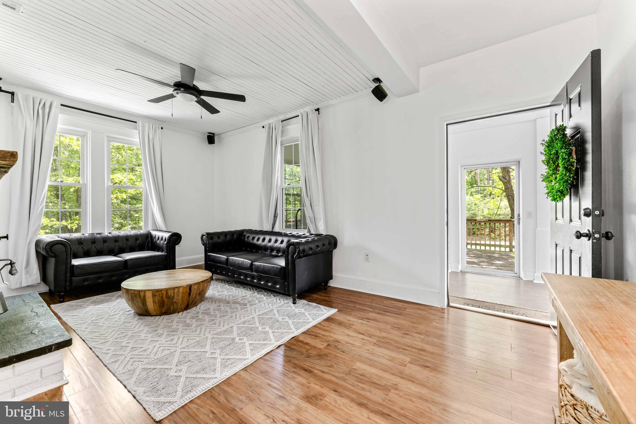 Real estate listing preview #14