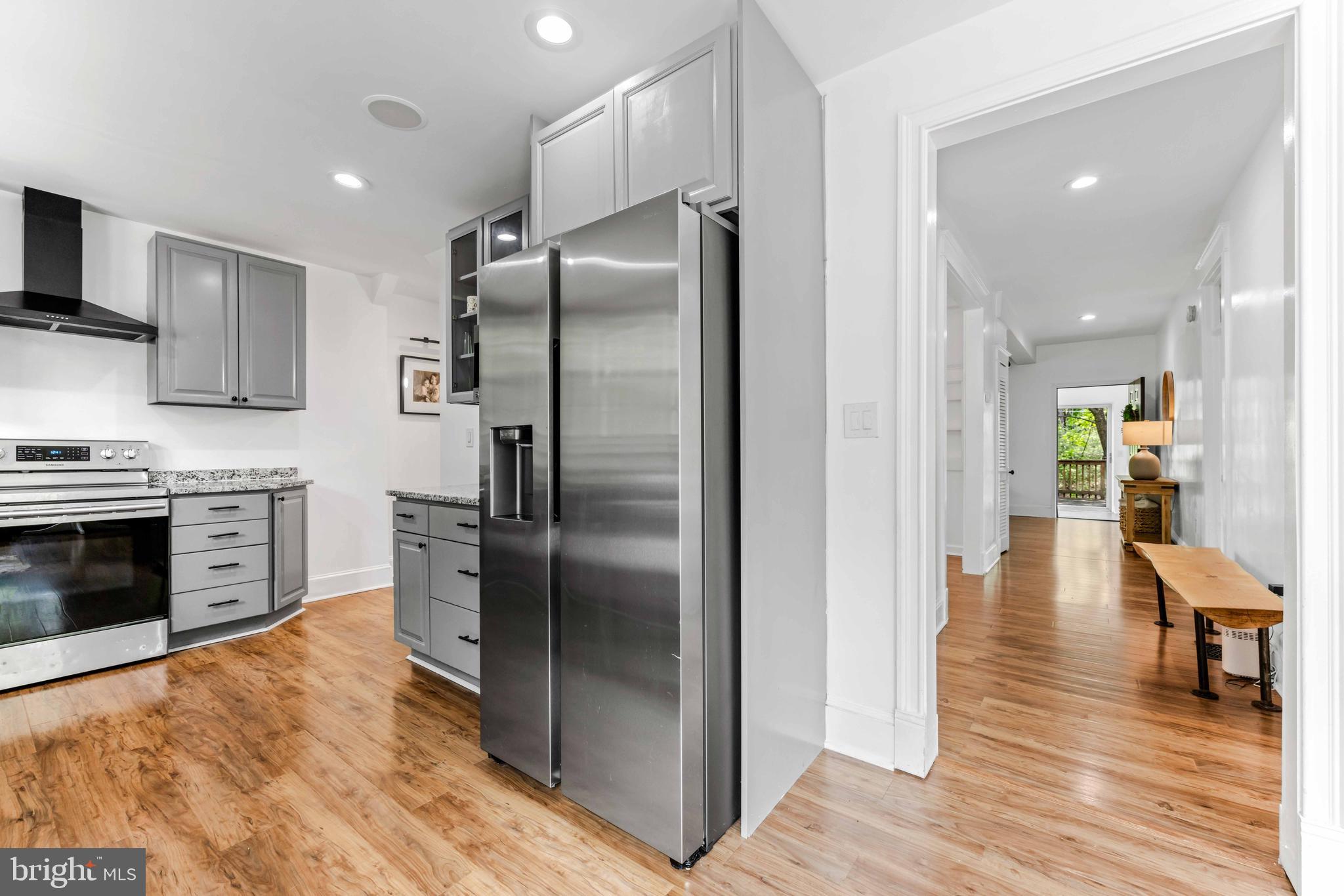 Real estate listing preview #30