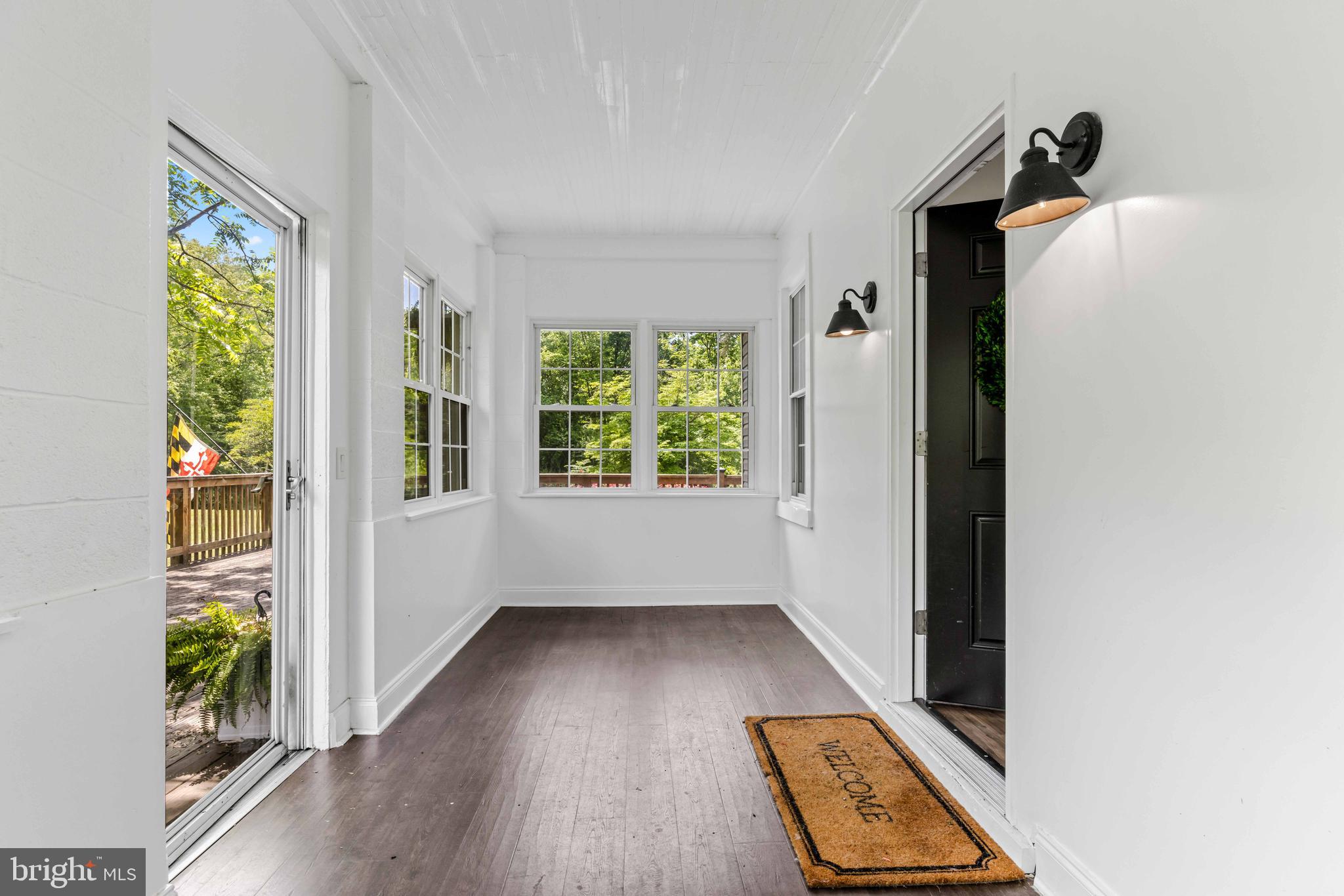 Real estate listing preview #9