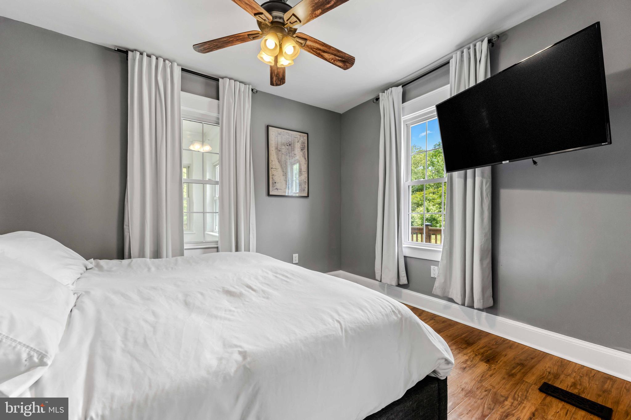 Real estate listing preview #23