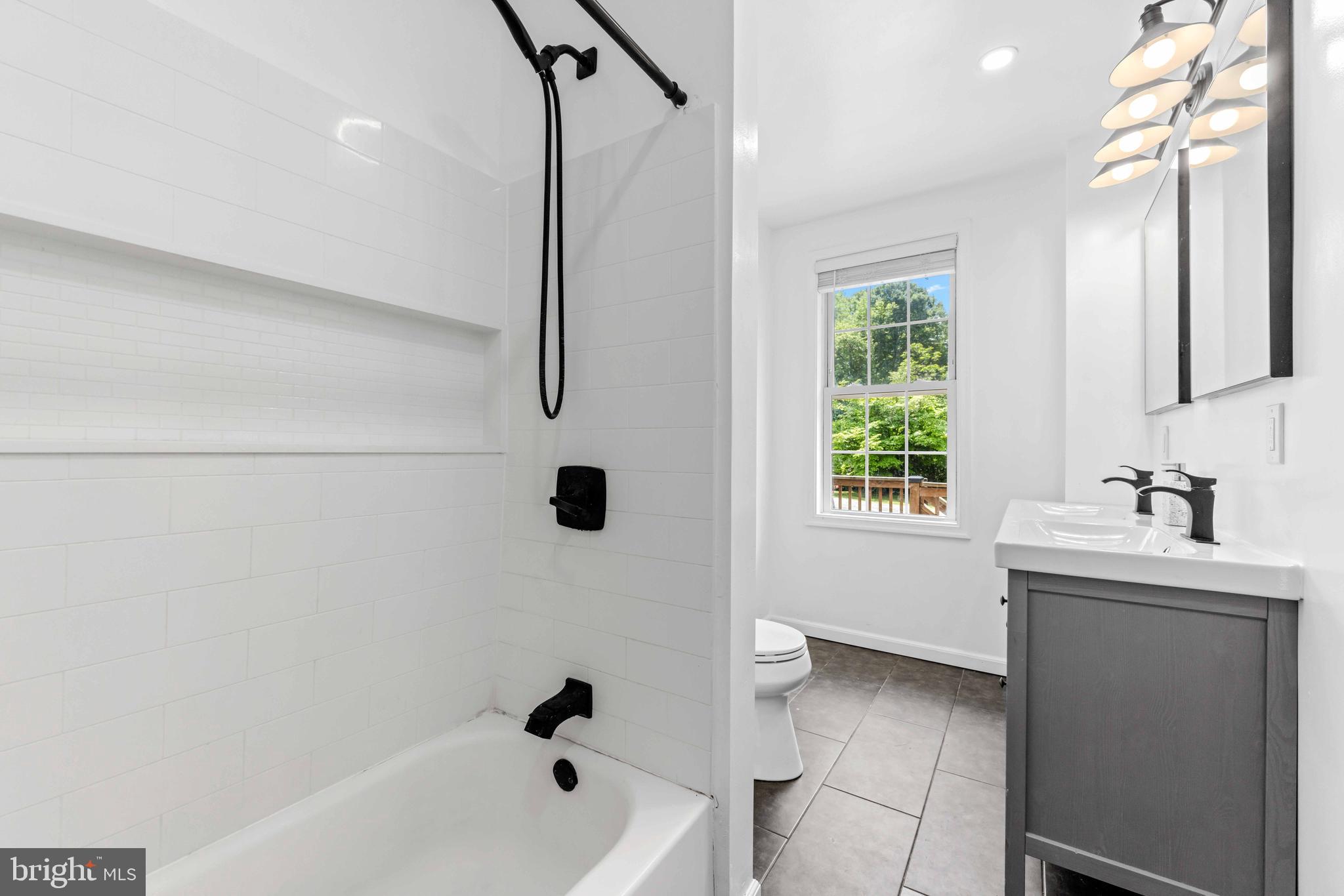 Real estate listing preview #25