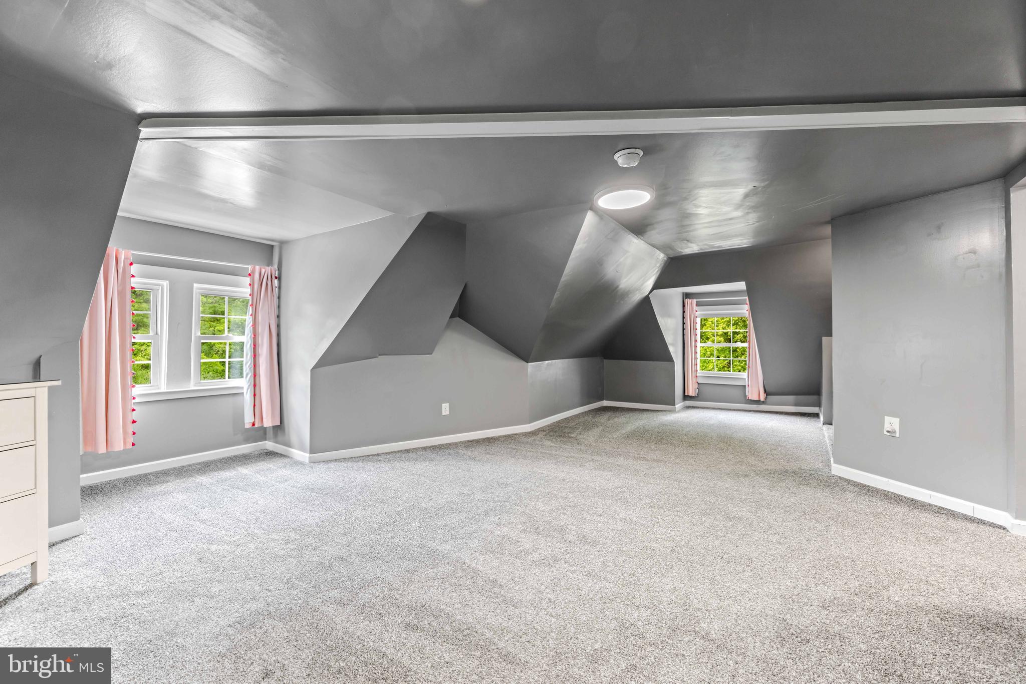 Real estate listing preview #42