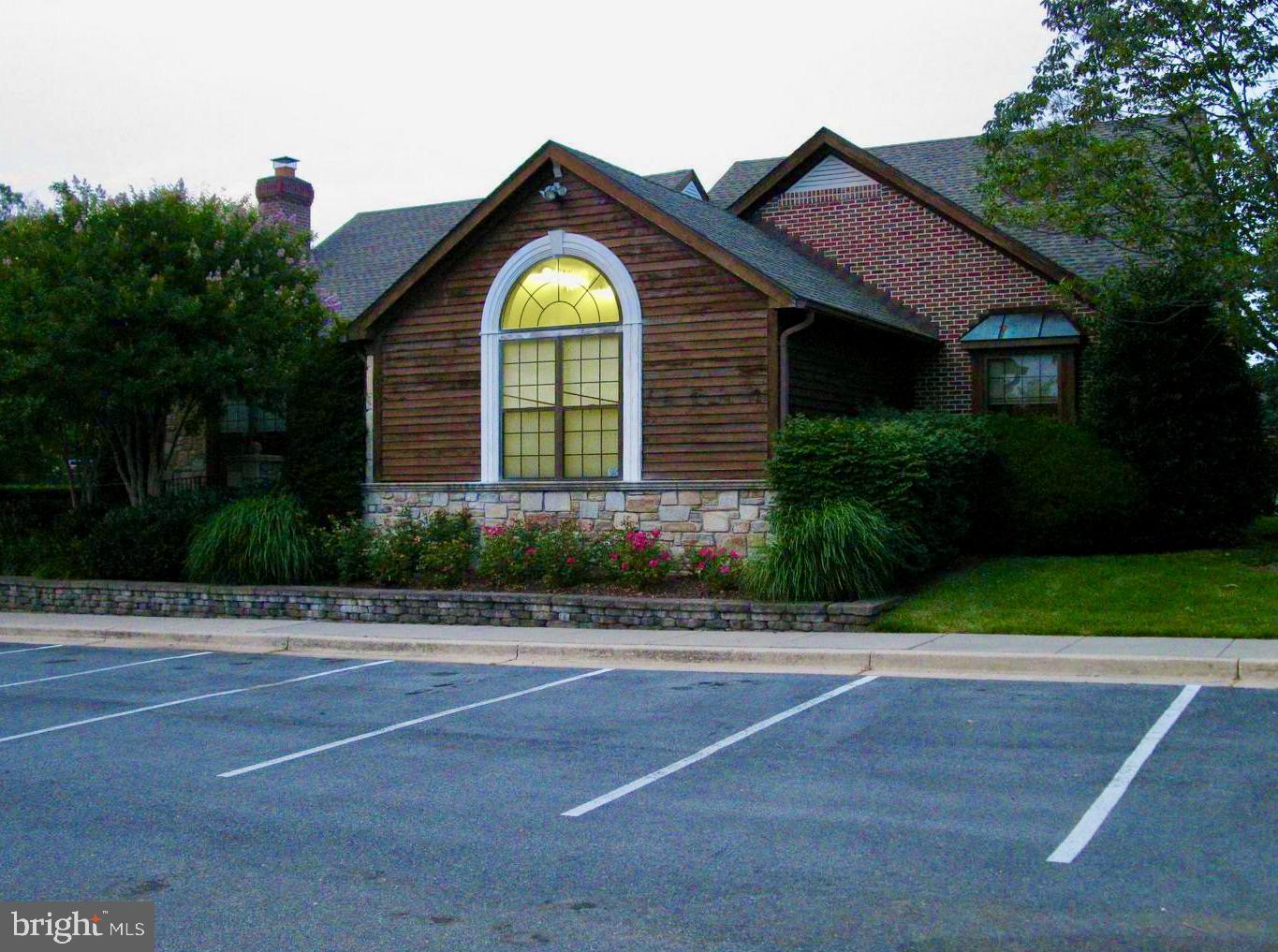 Real estate listing preview #25