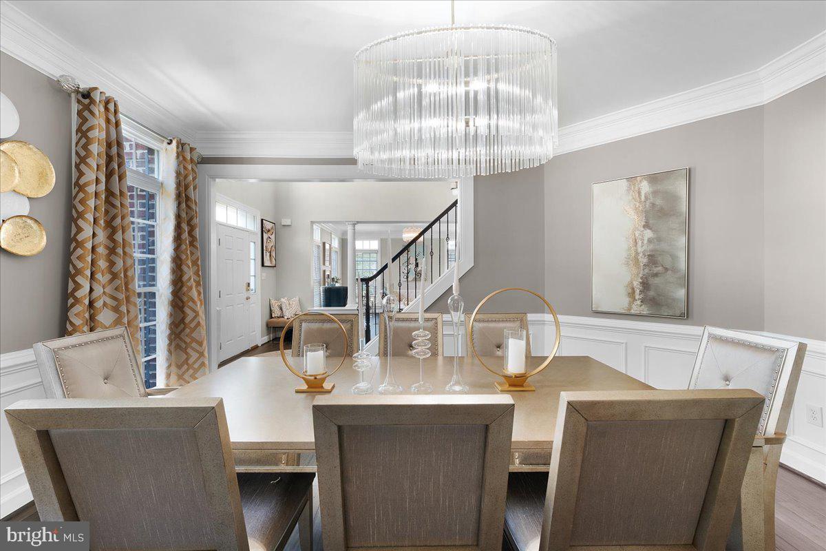 Real estate listing preview #6