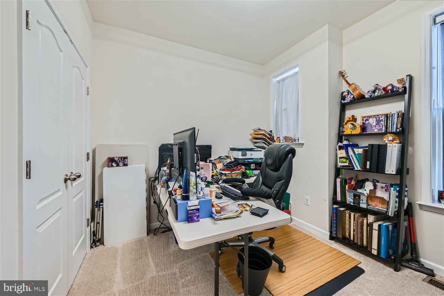 Real estate listing preview #16