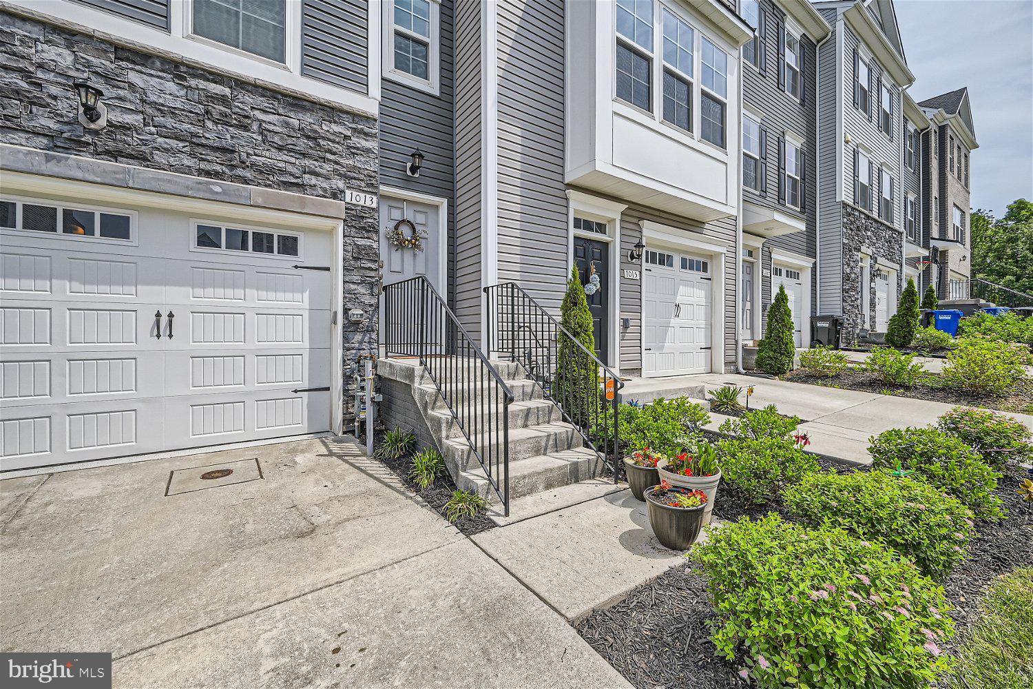 Real estate listing preview #25