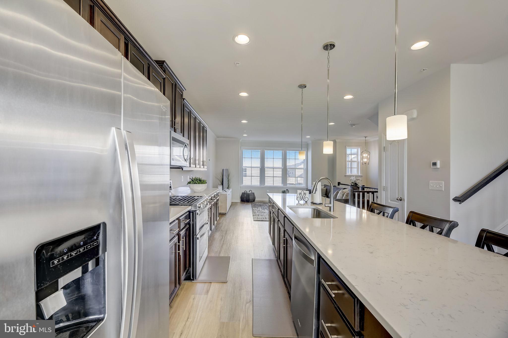 Real estate listing preview #9