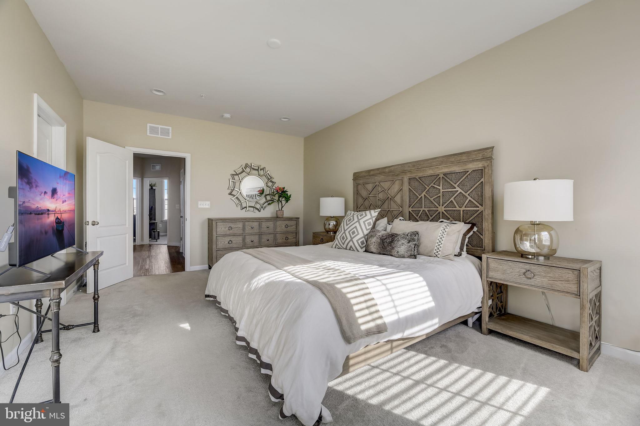 Real estate listing preview #25