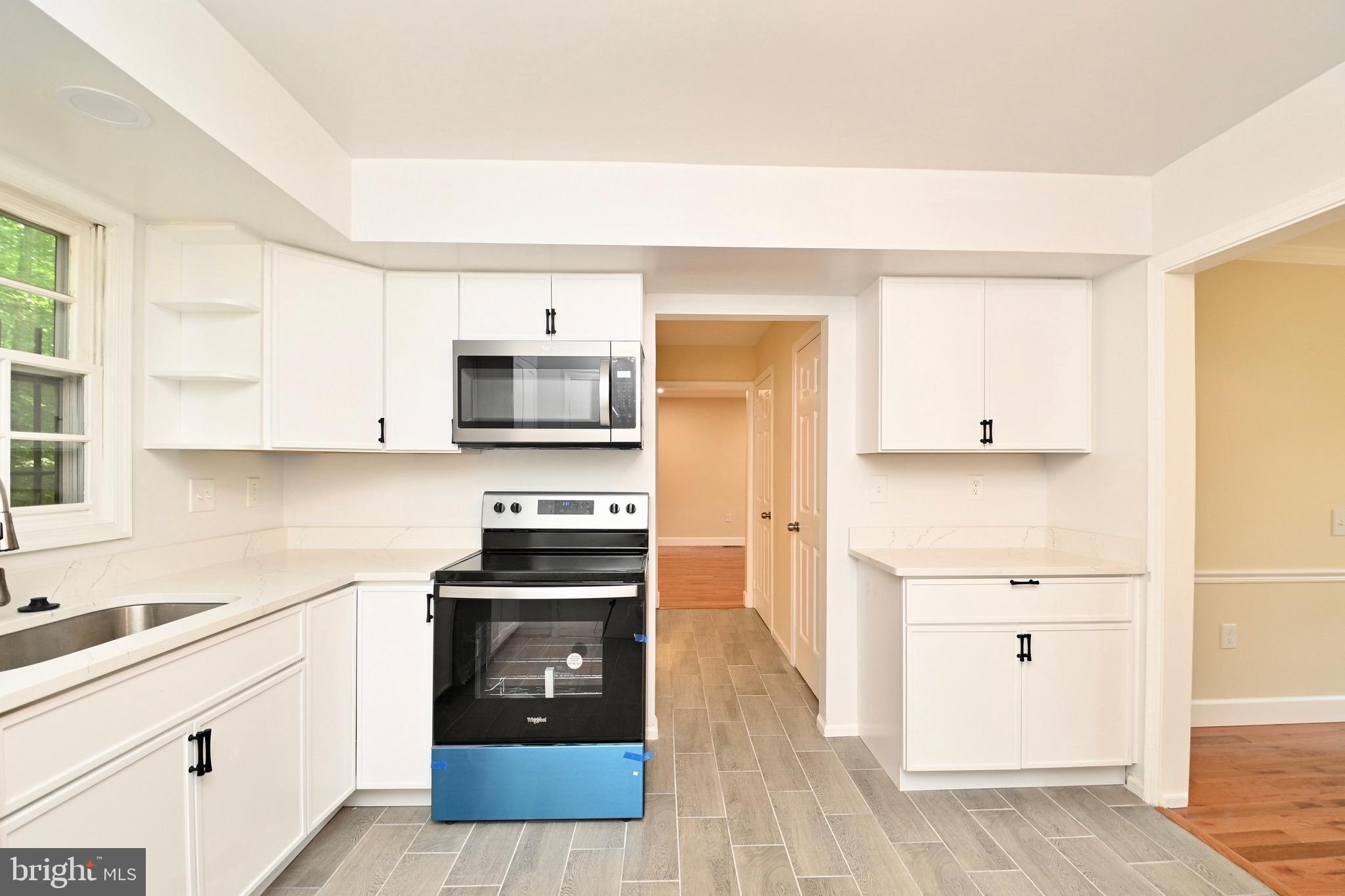 Real estate listing preview #13