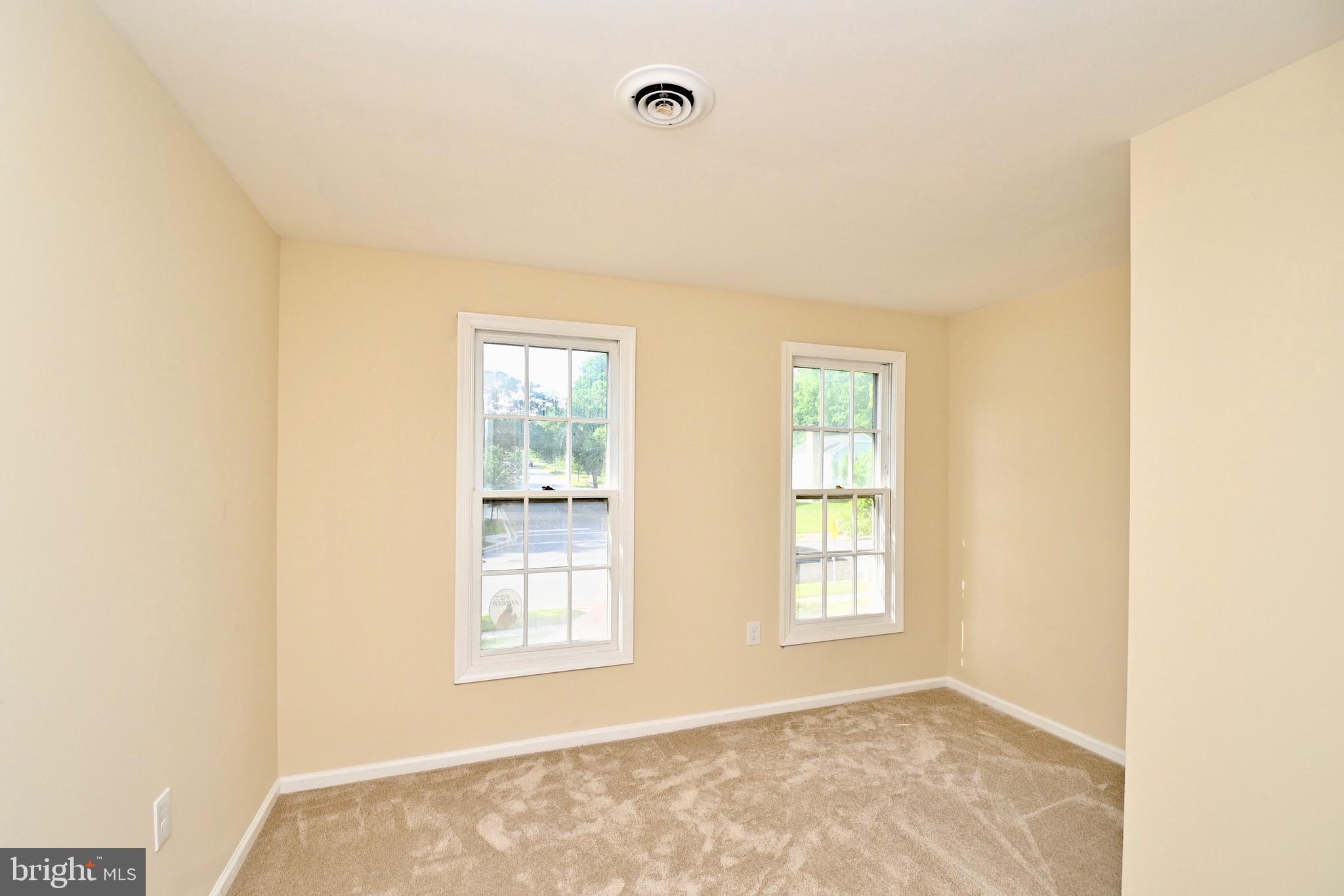 Real estate listing preview #23