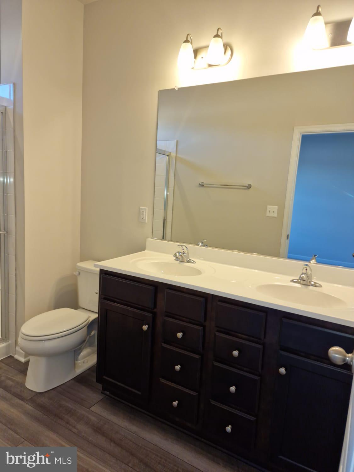 Real estate listing preview #9