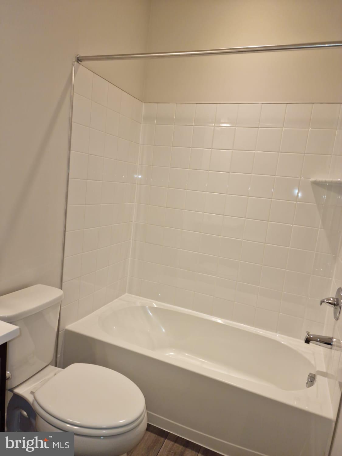 Real estate listing preview #11