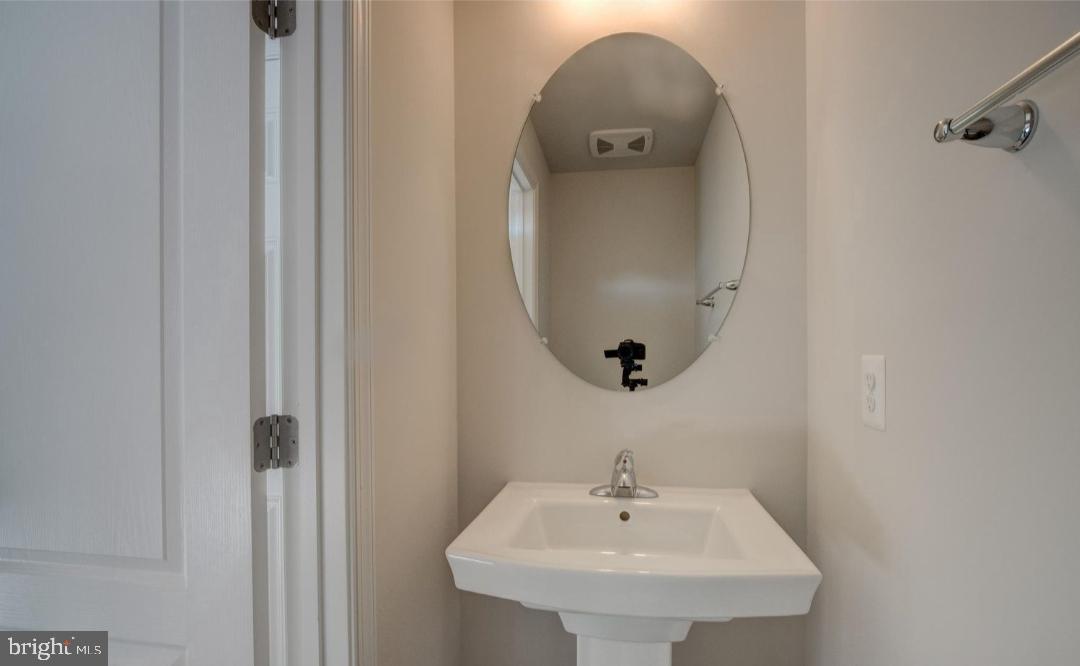 Real estate listing preview #7