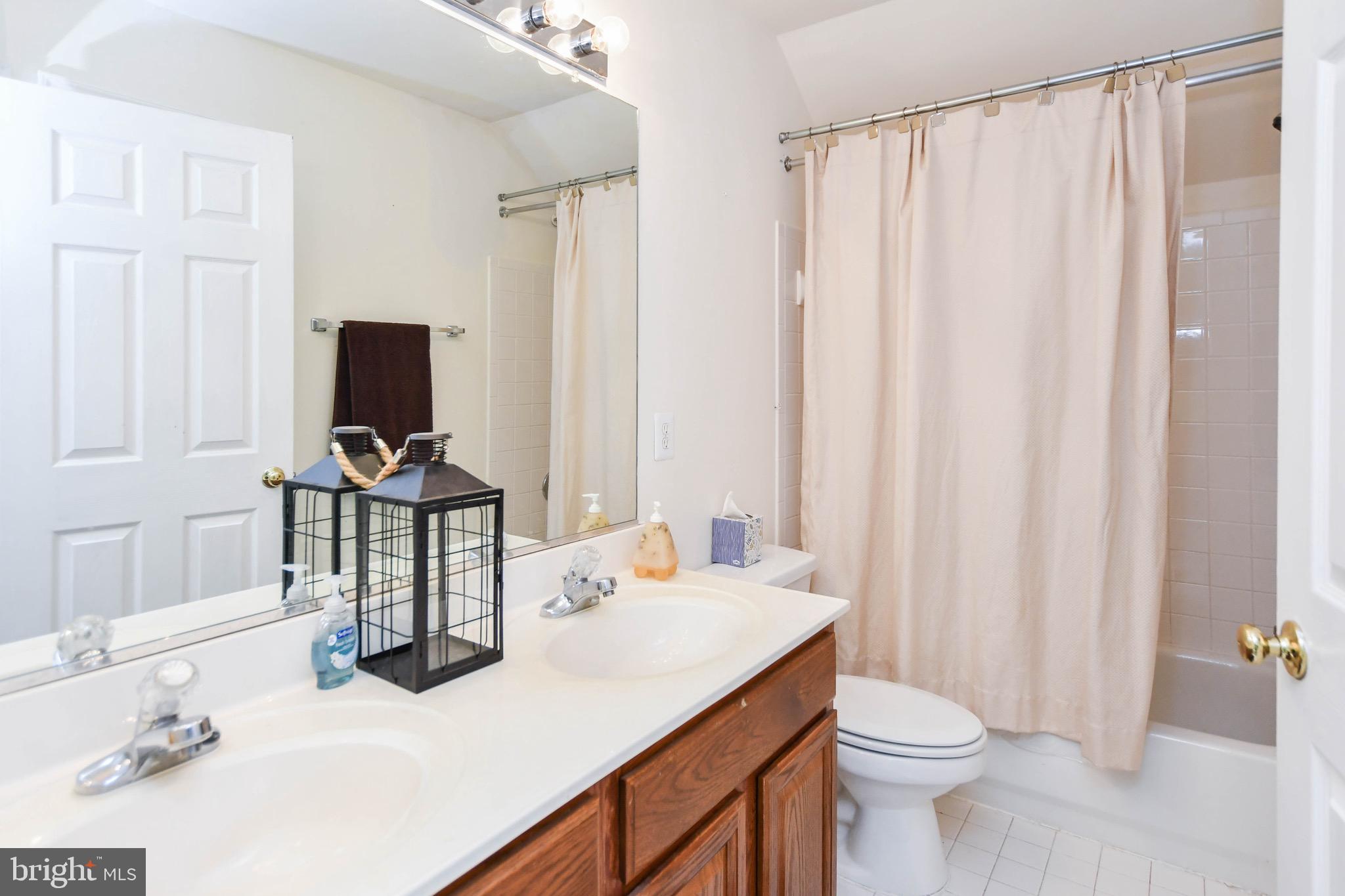 Real estate listing preview #34