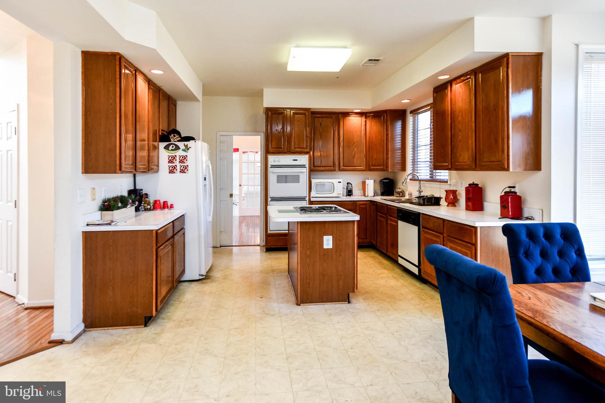 Real estate listing preview #17