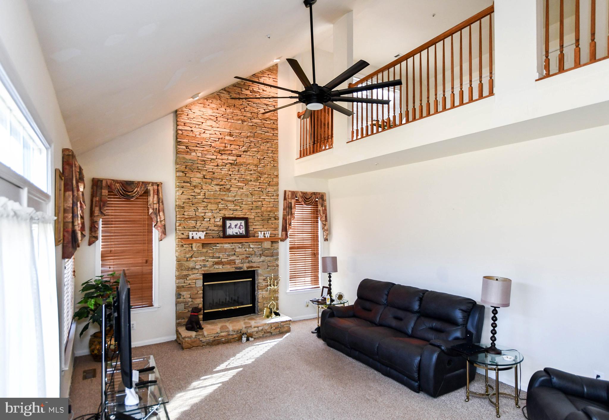 Real estate listing preview #13