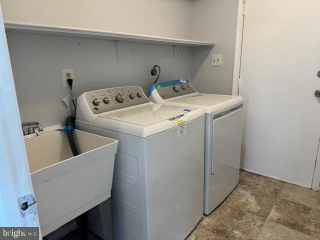 Real estate listing preview #4