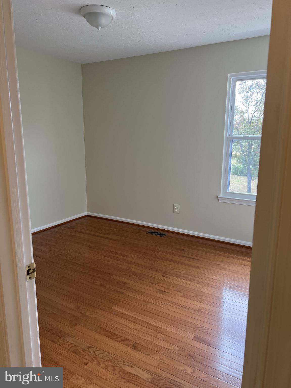 Real estate listing preview #31