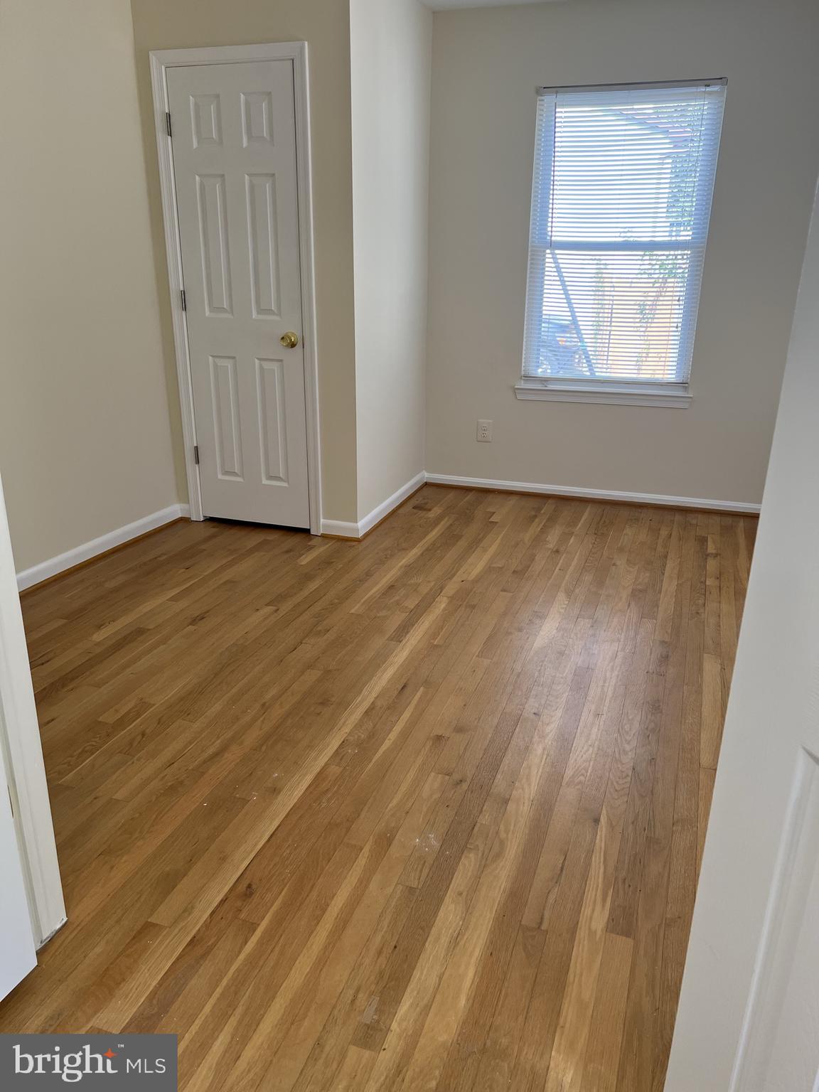 Real estate listing preview #19