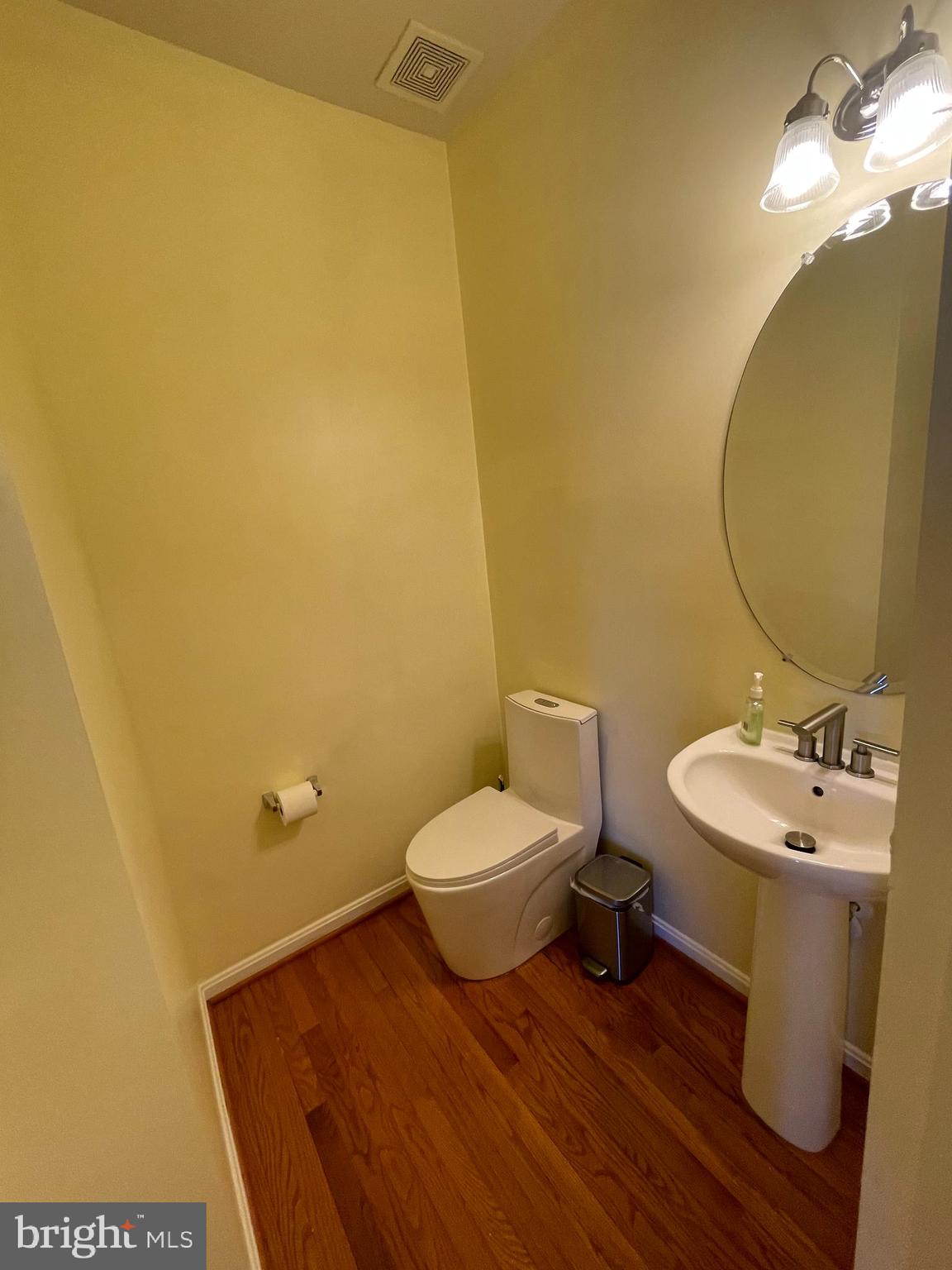 Real estate listing preview #14