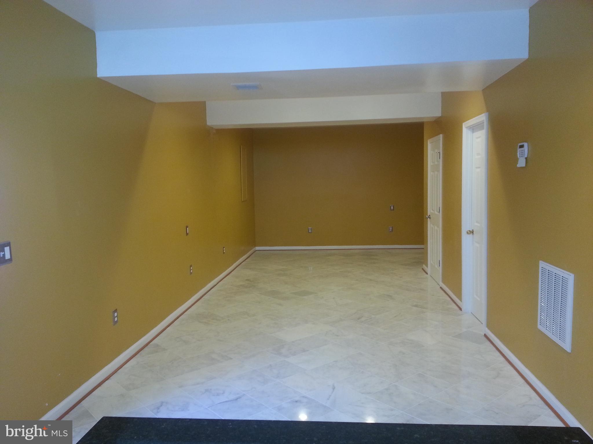 Real estate listing preview #5