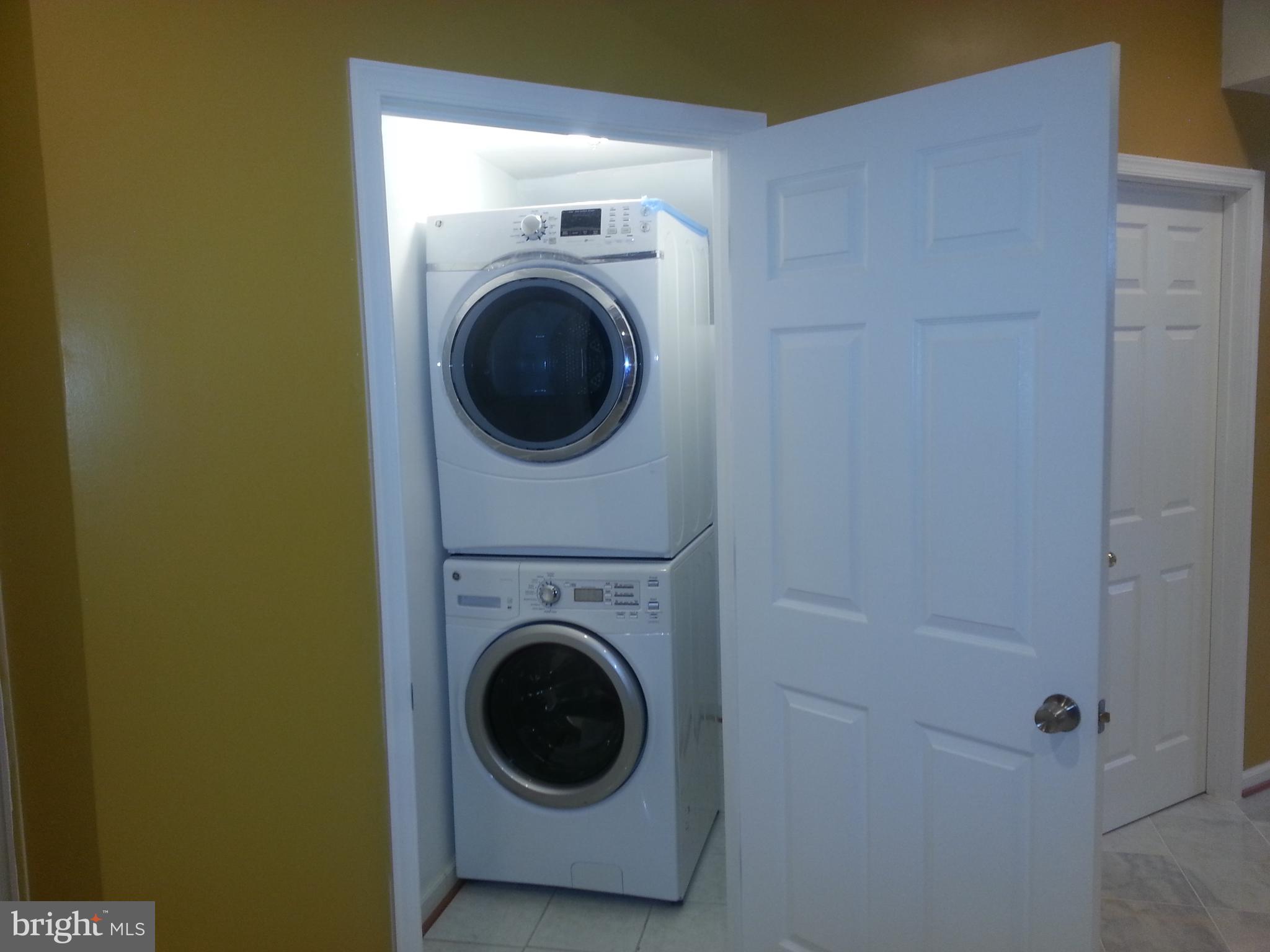 Real estate listing preview #8