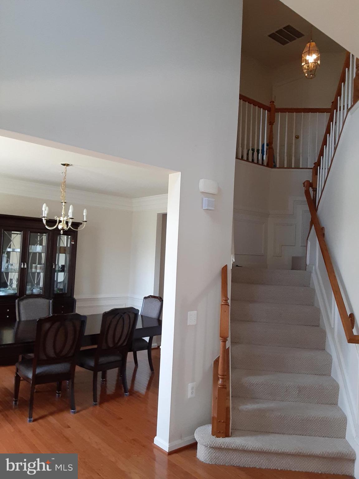 Real estate listing preview #17