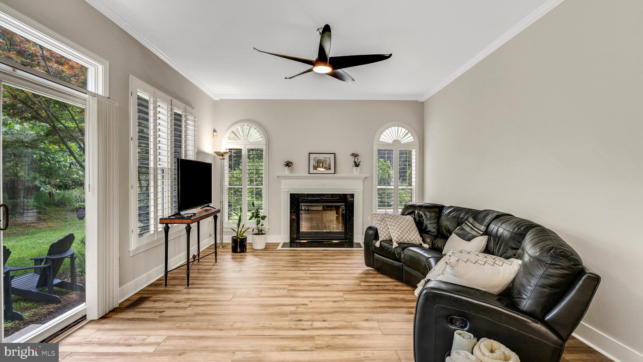 Real estate listing preview #13