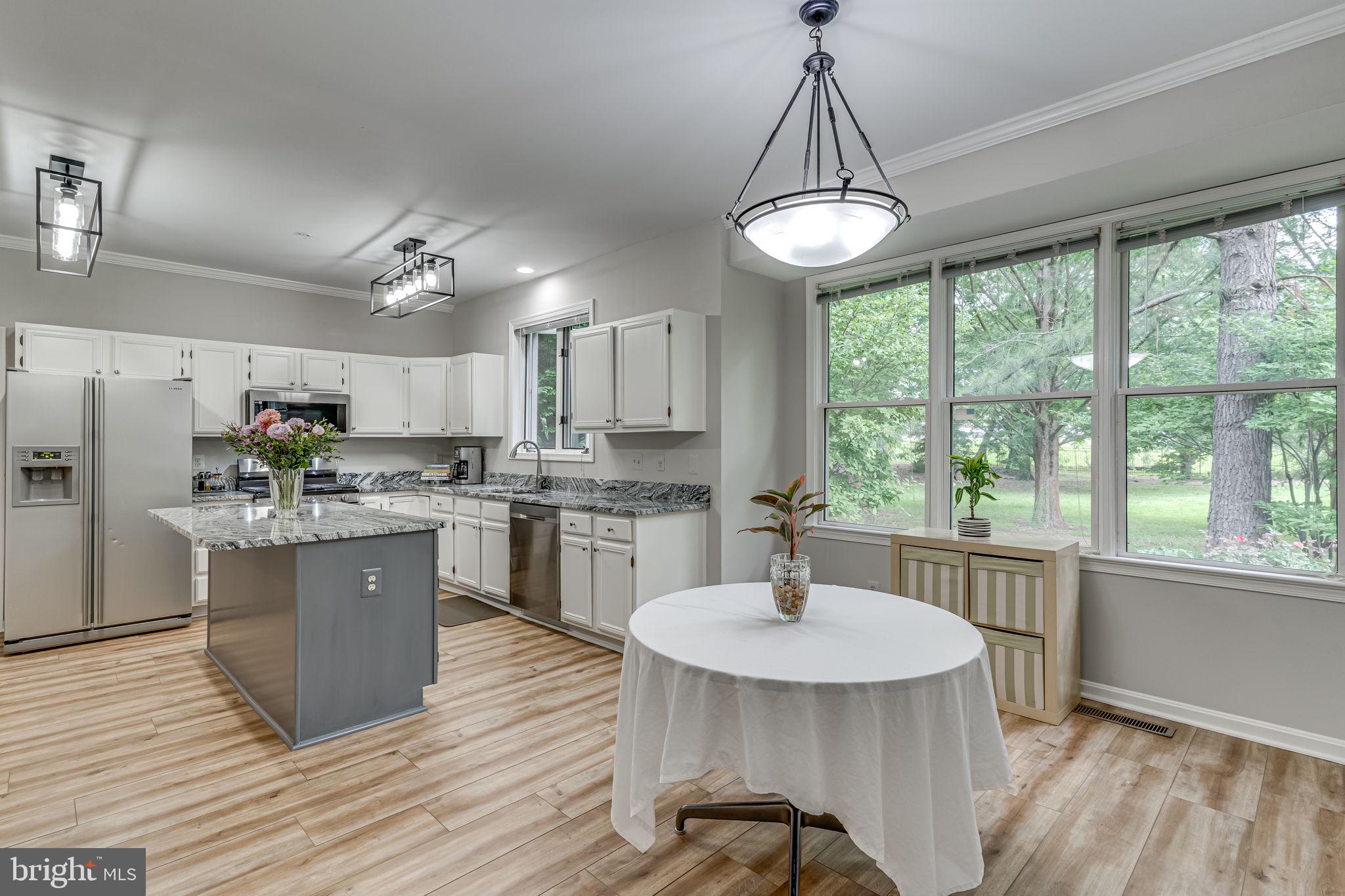 Real estate listing preview #11