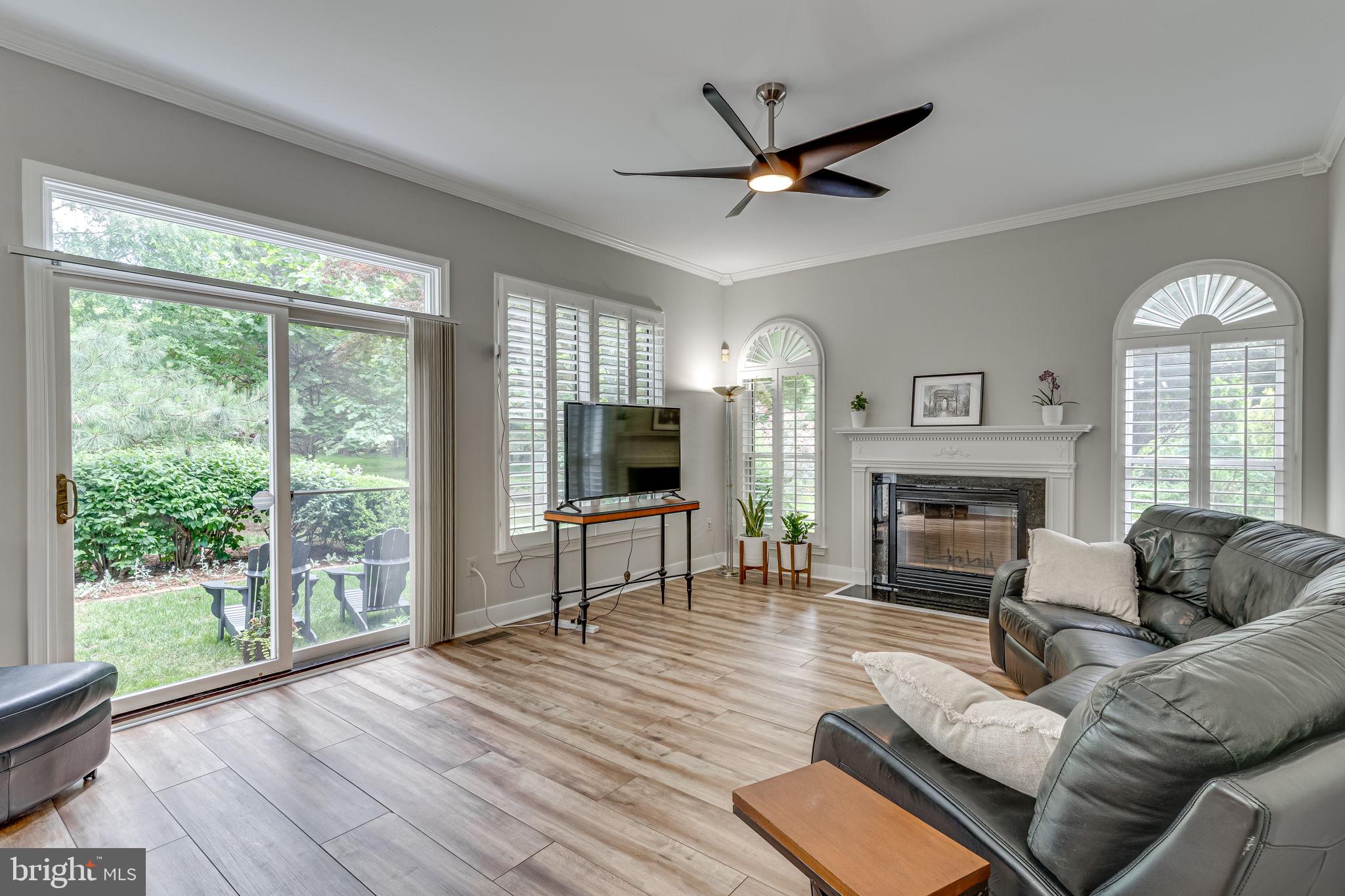 Real estate listing preview #12