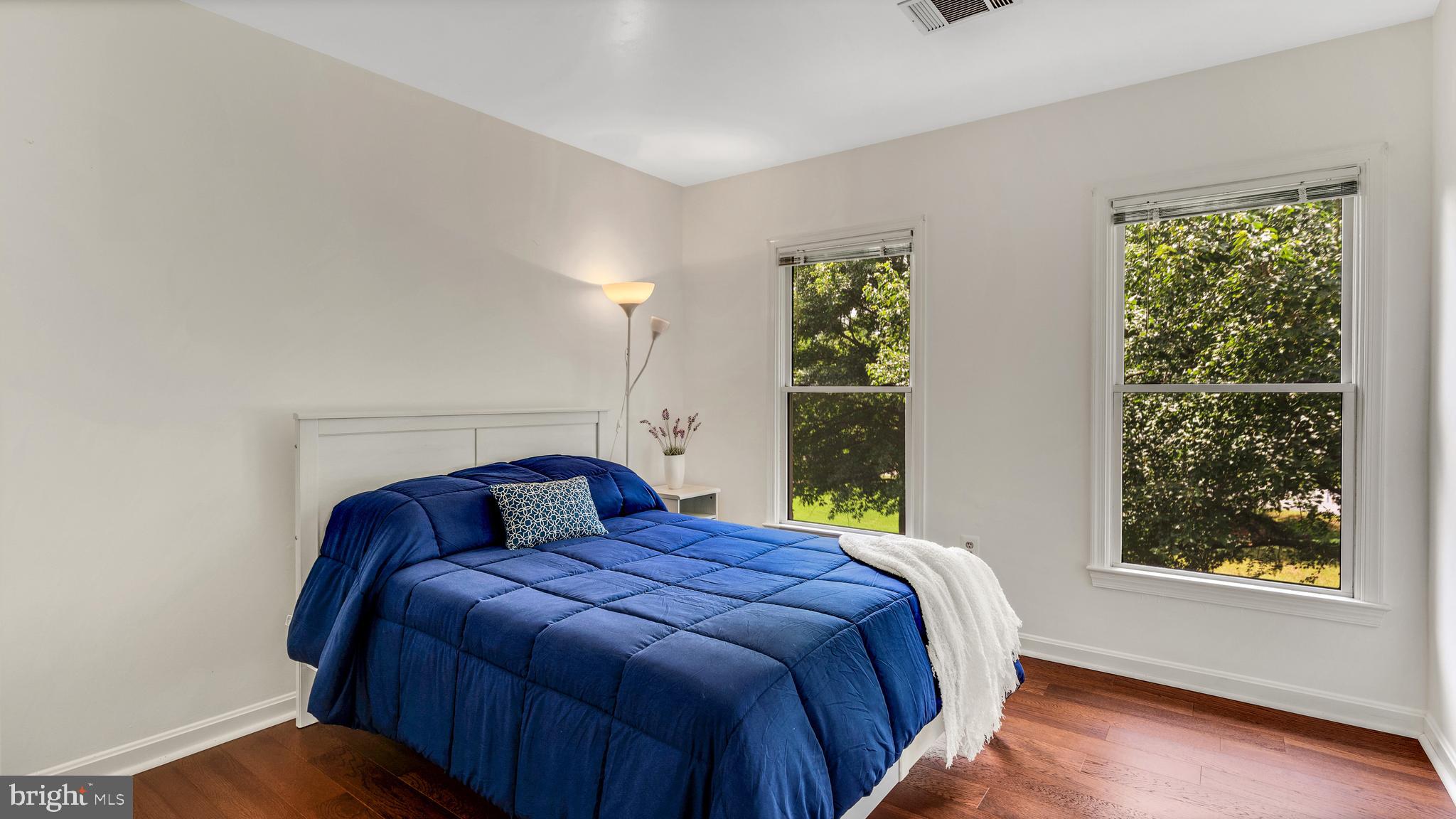 Real estate listing preview #33