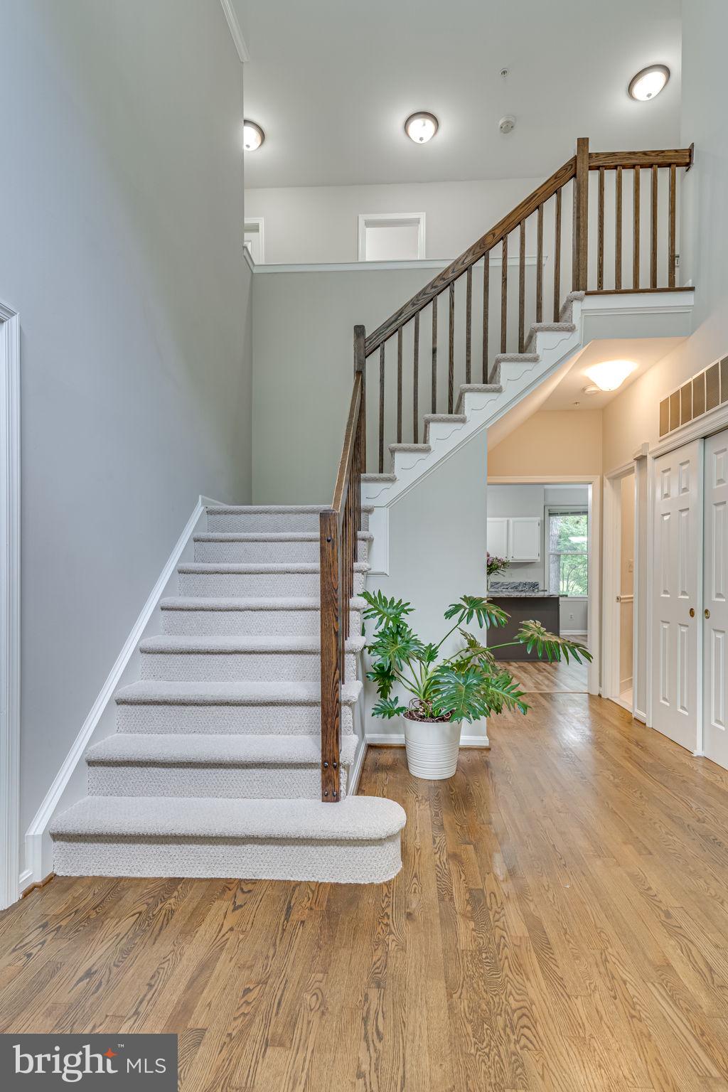 Real estate listing preview #4