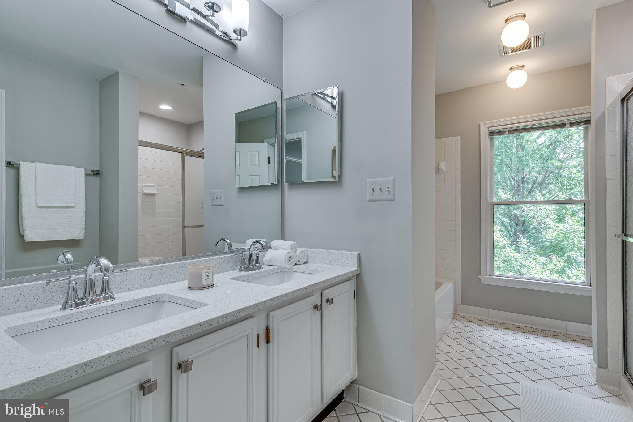 Real estate listing preview #32