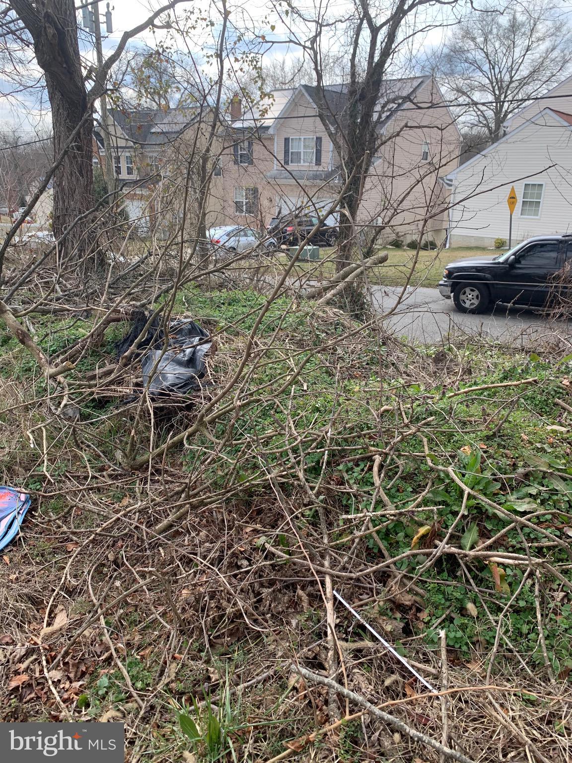 Real estate listing preview #8