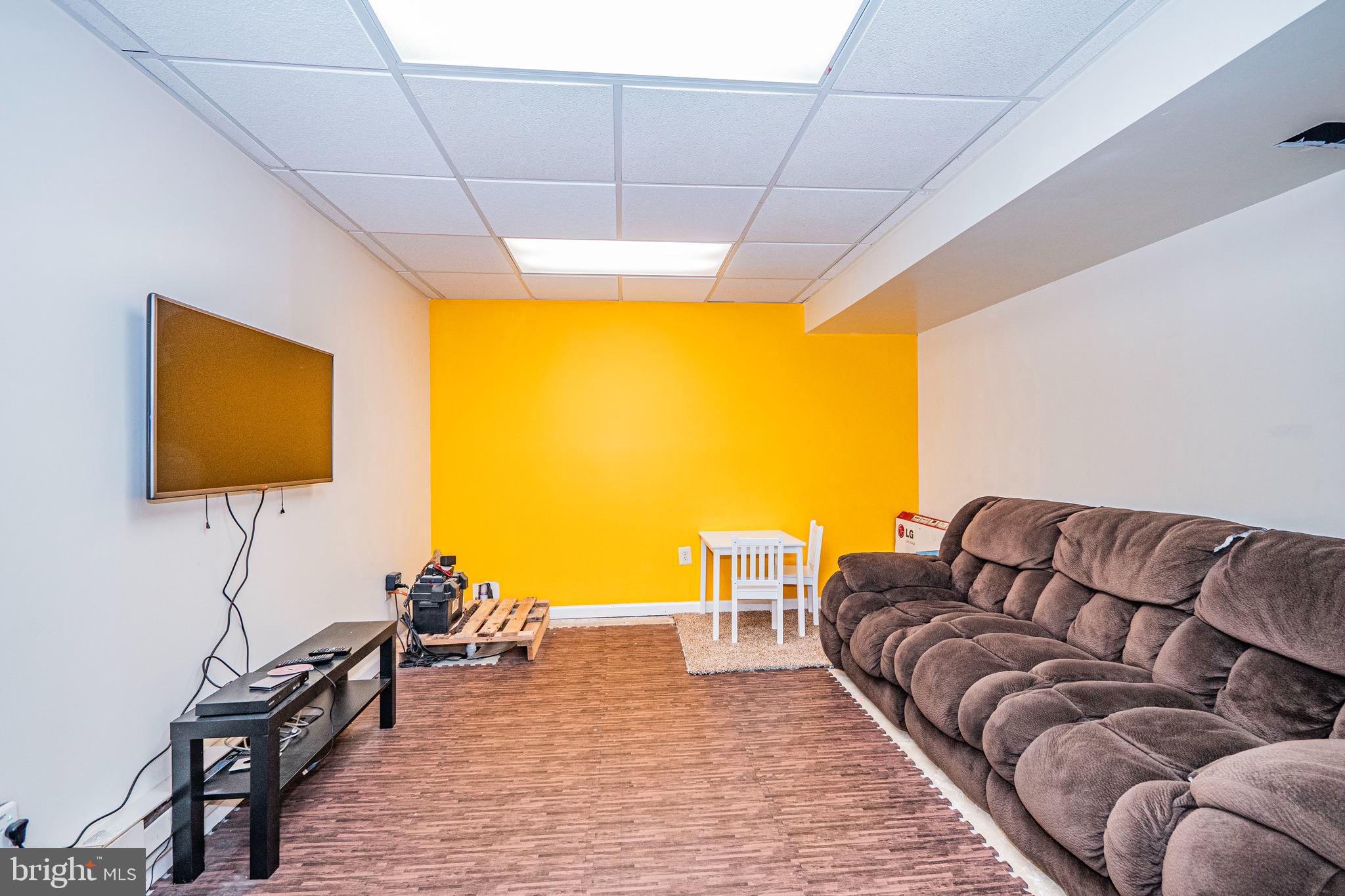 Real estate listing preview #40