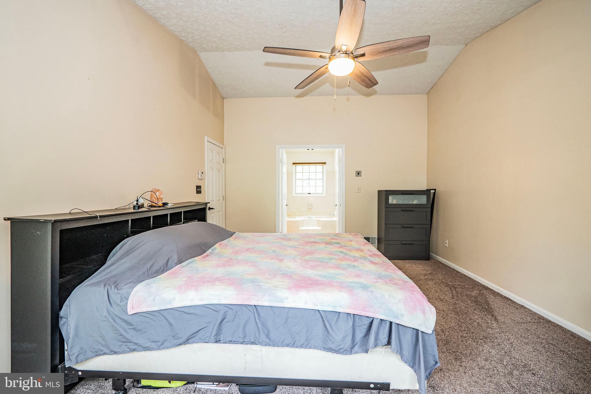 Real estate listing preview #22