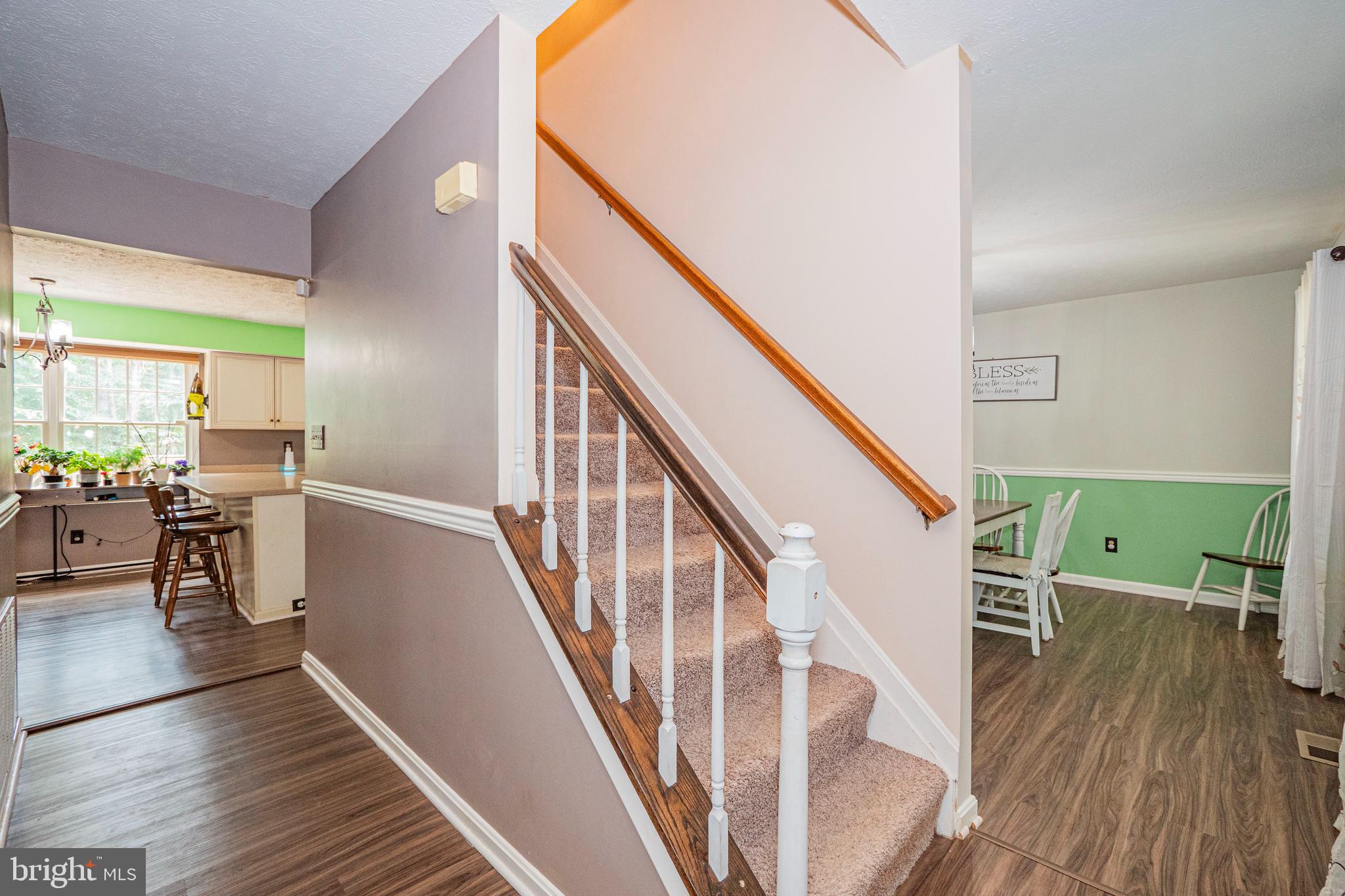 Real estate listing preview #6