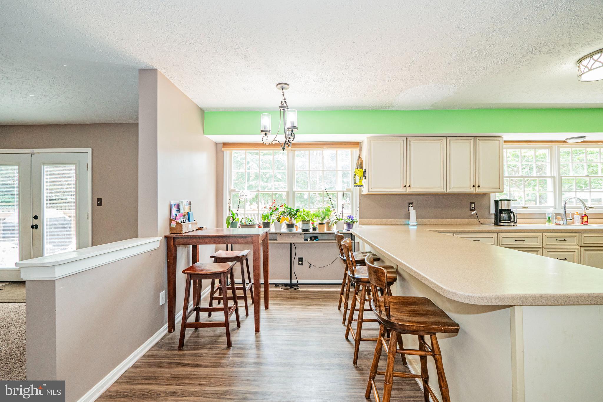 Real estate listing preview #14