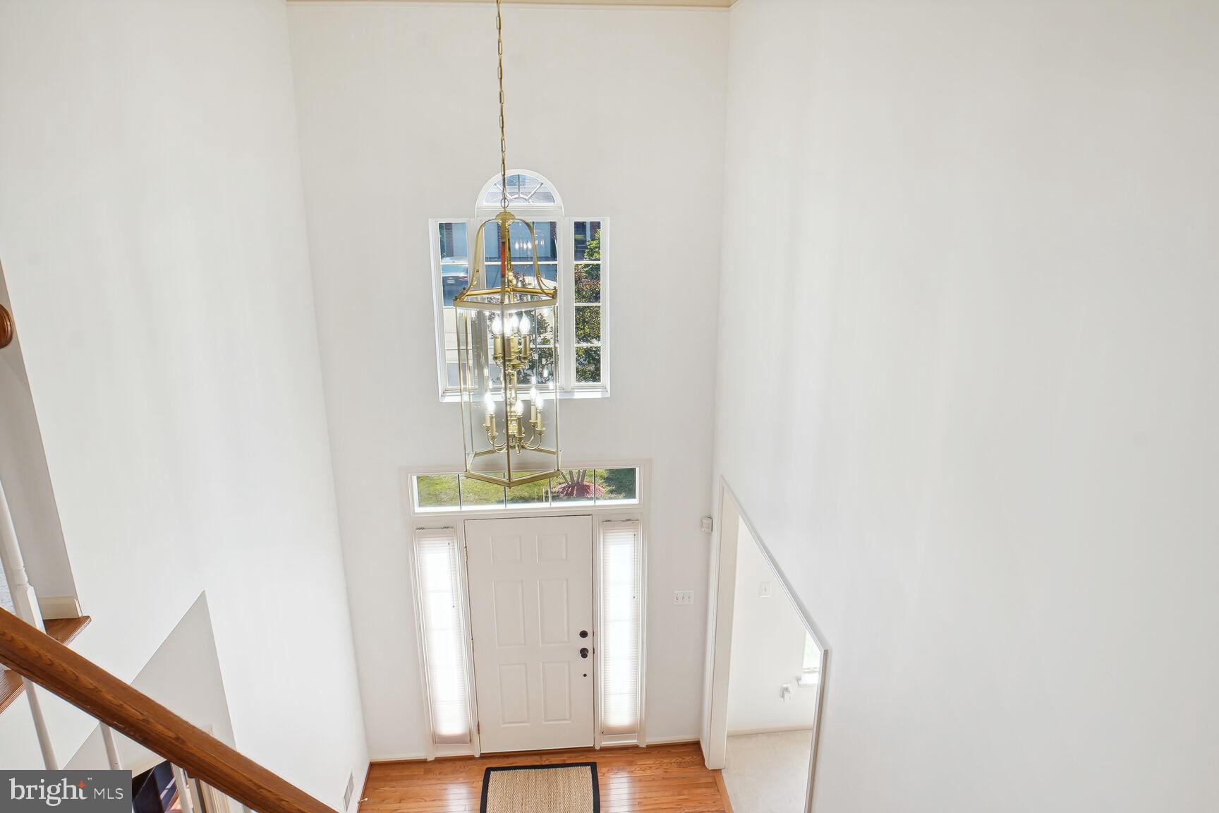 Real estate listing preview #3