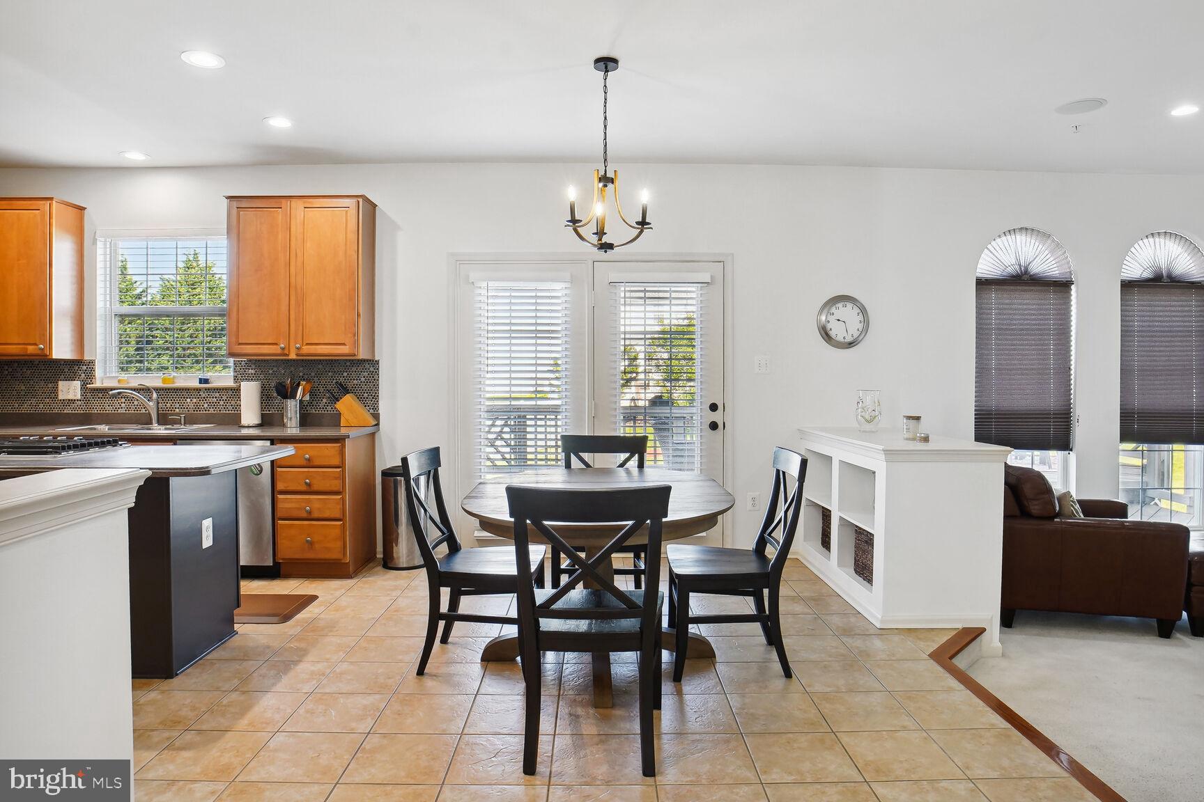 Real estate listing preview #15