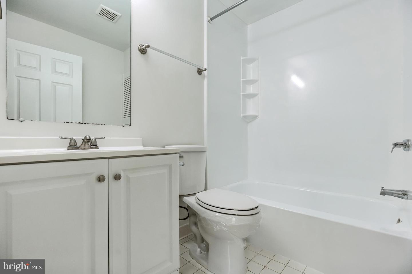 Real estate listing preview #9