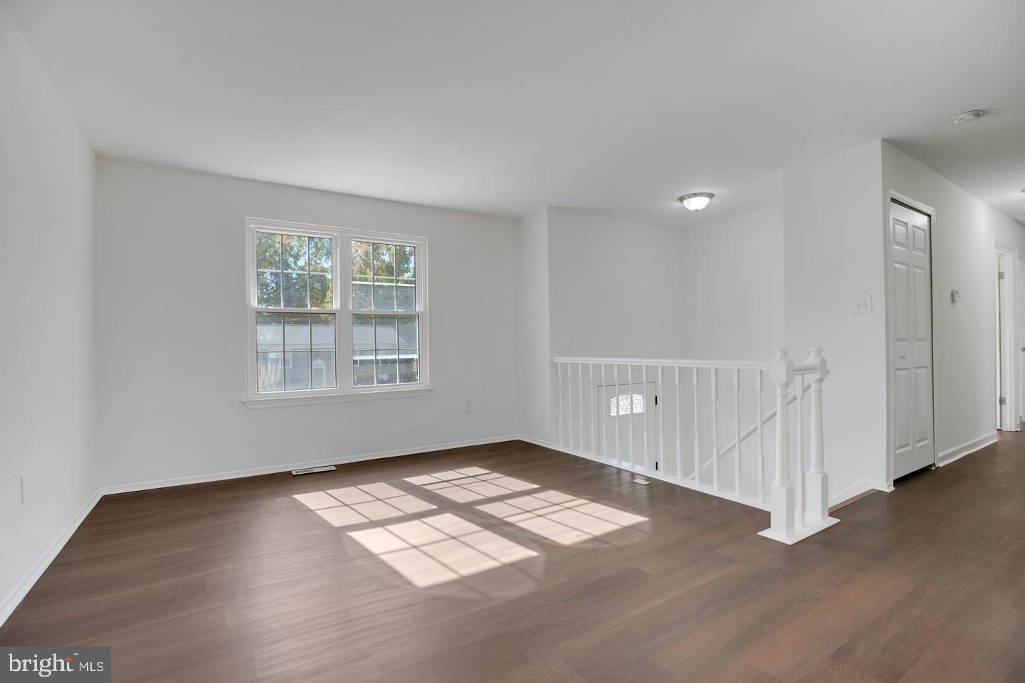 Real estate listing preview #17