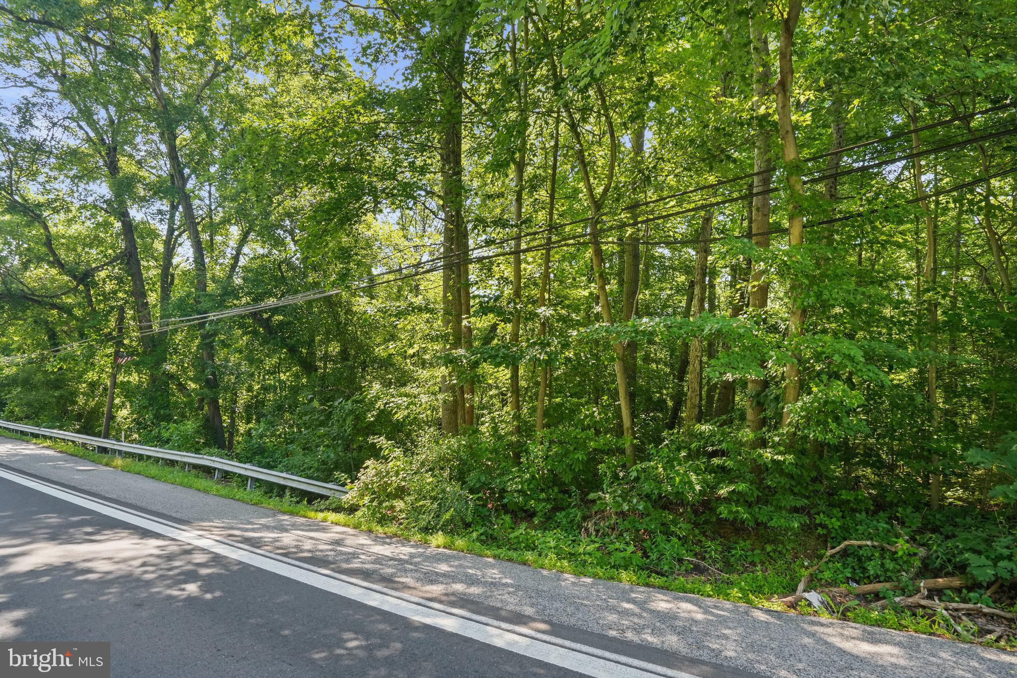 Real estate listing preview #2