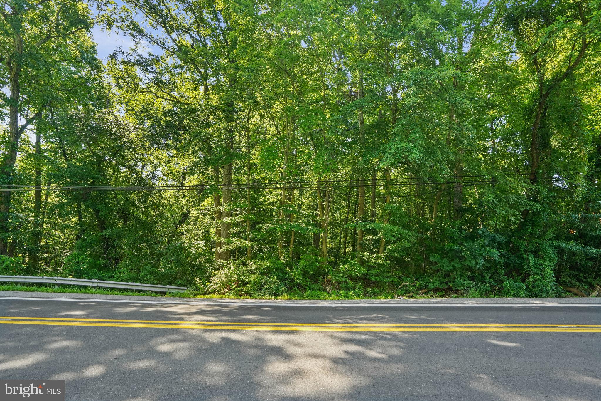 Real estate listing preview #3