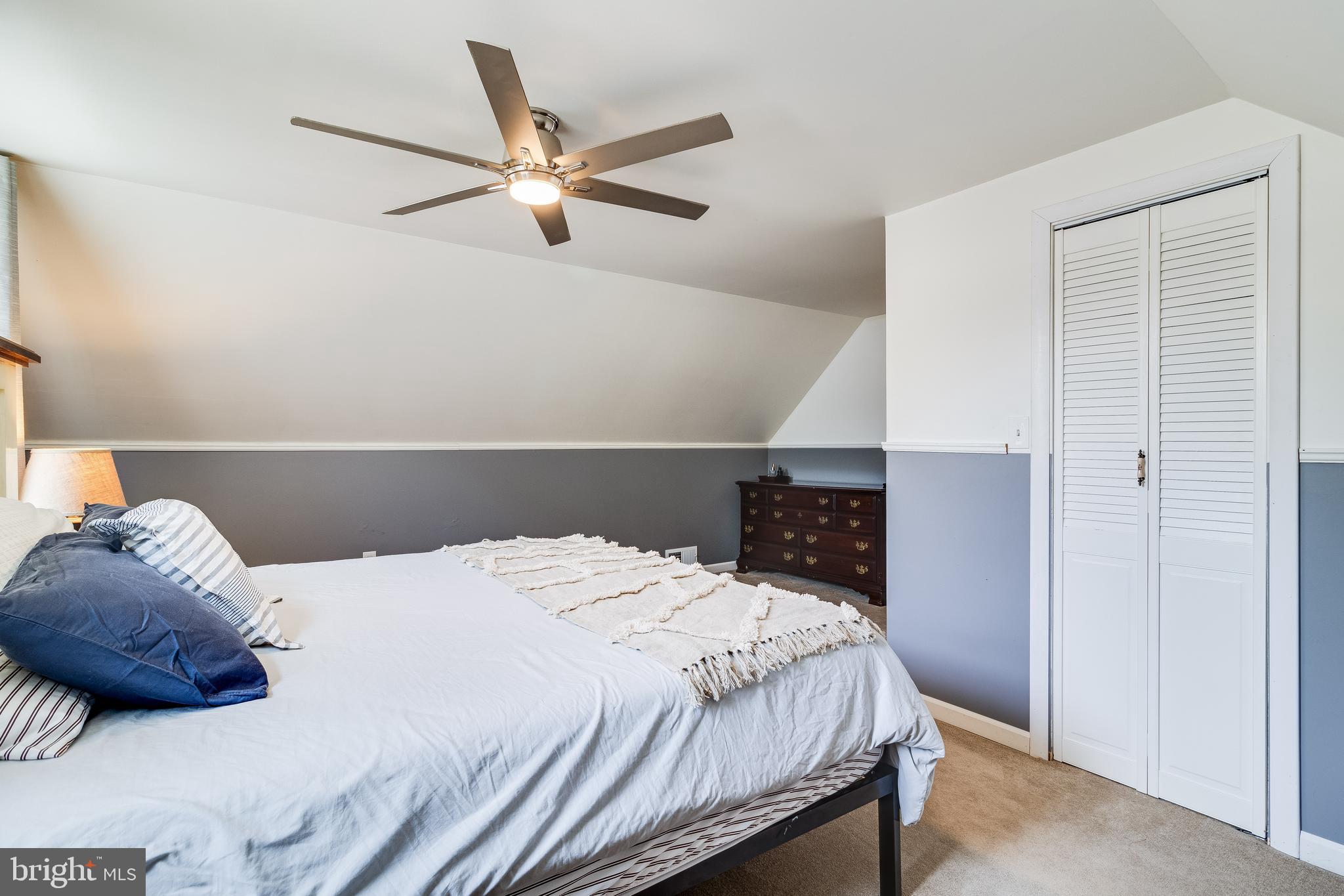 Real estate listing preview #16