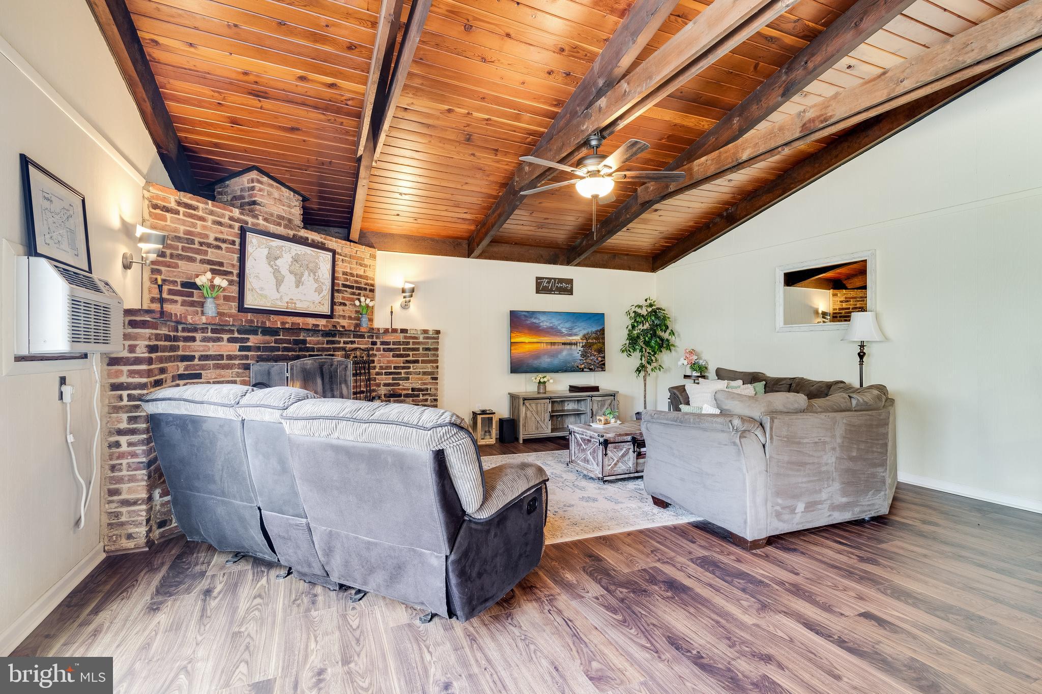 Real estate listing preview #27