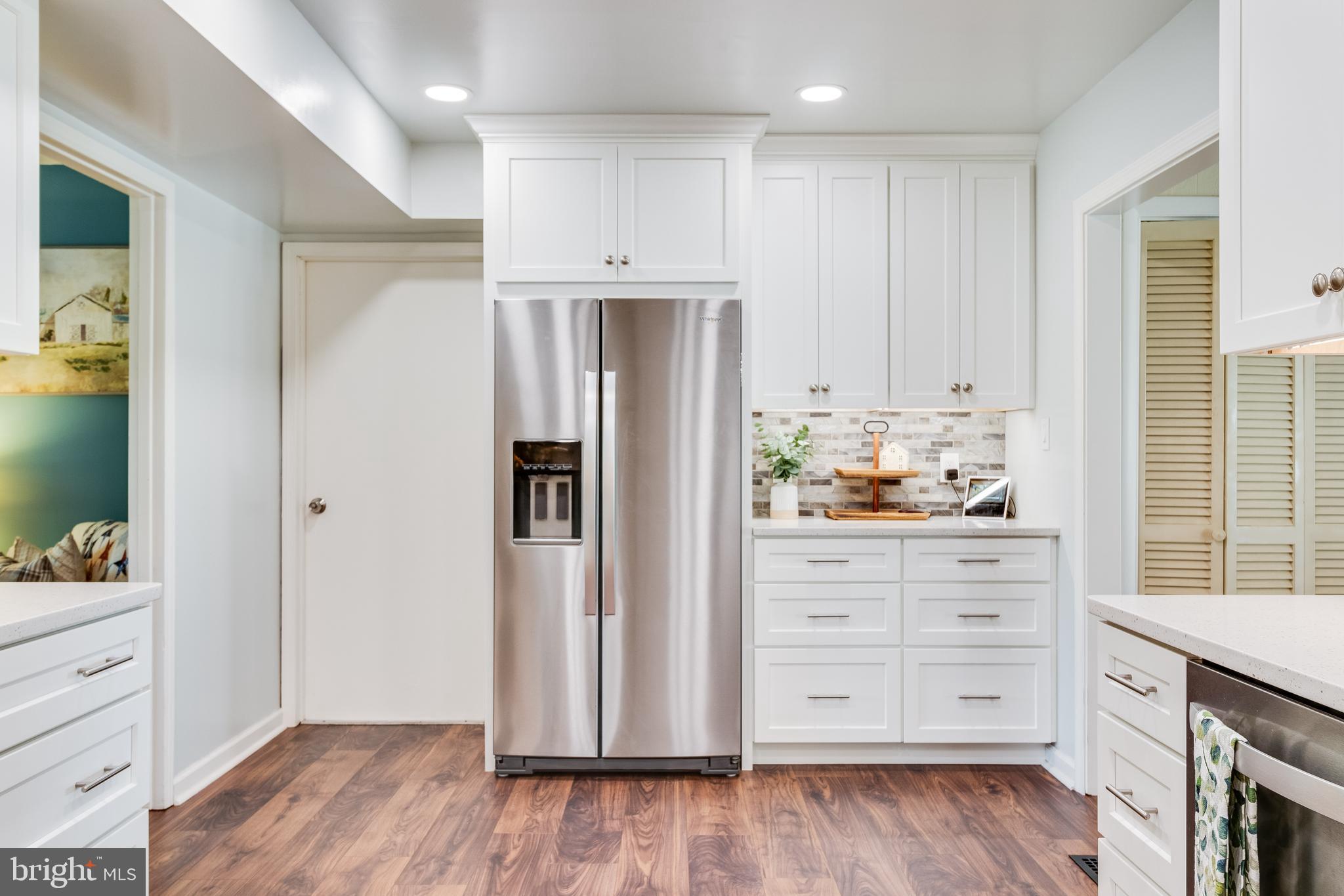 Real estate listing preview #24