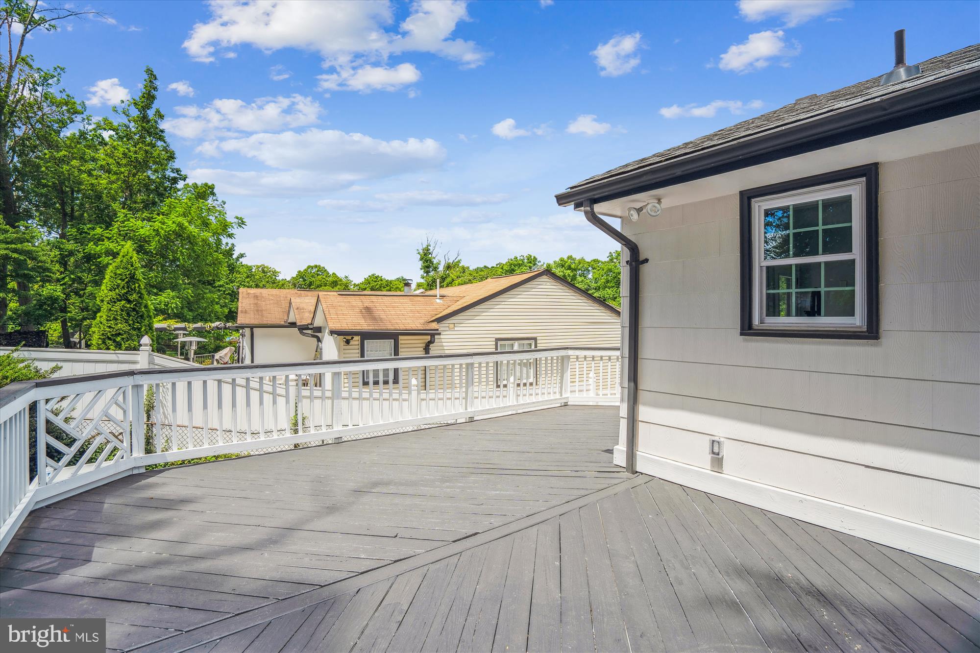 Real estate listing preview #20