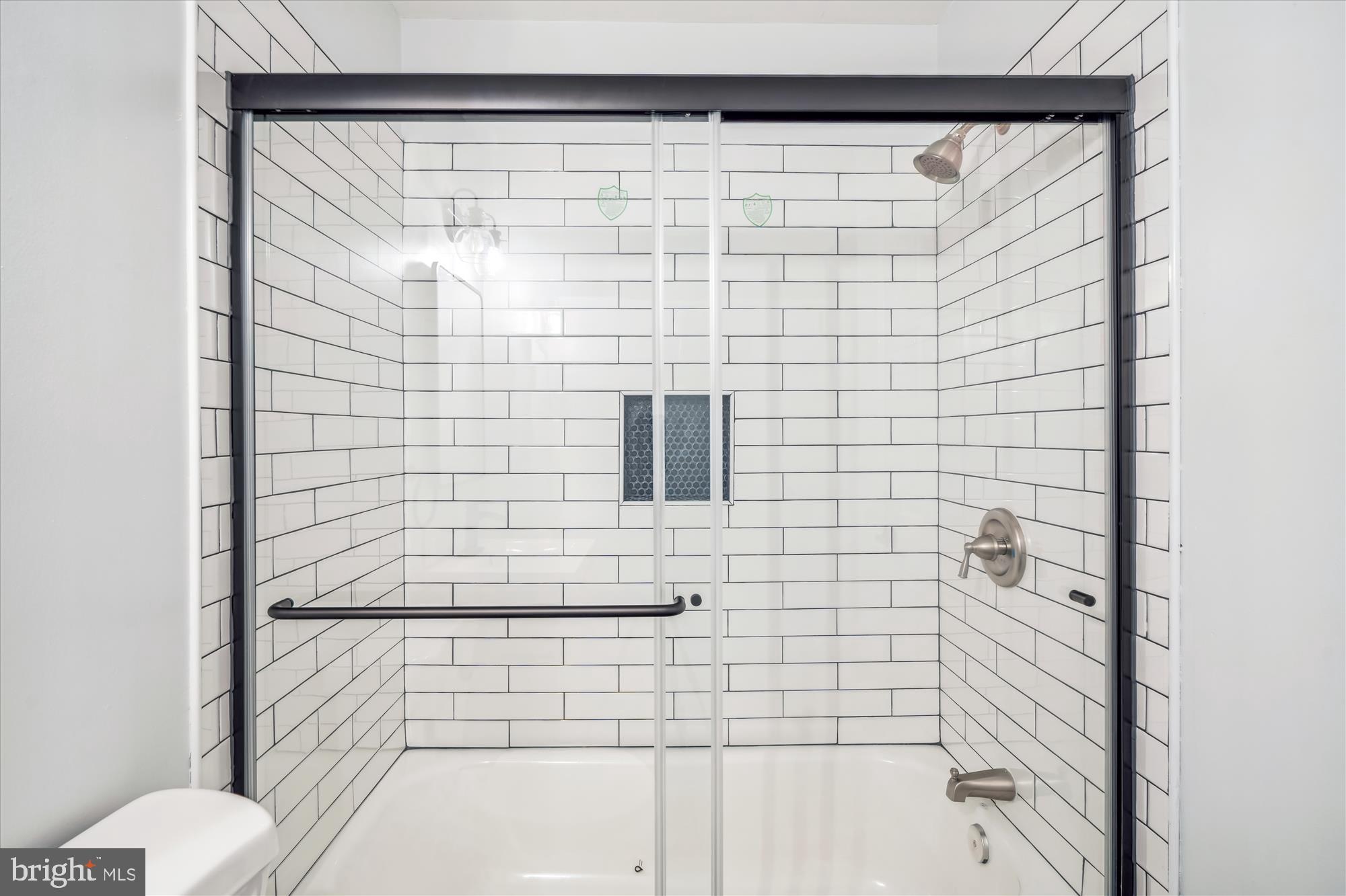 Real estate listing preview #28