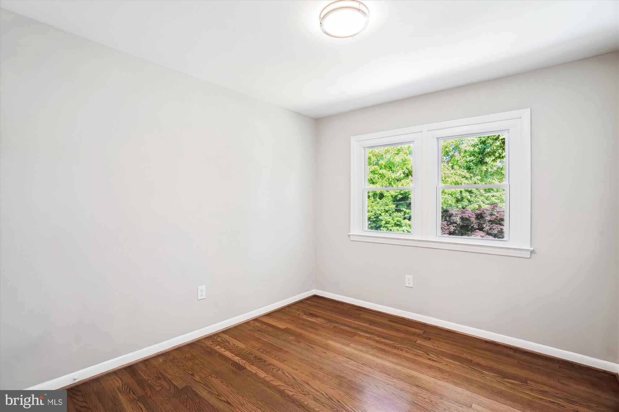 Real estate listing preview #25